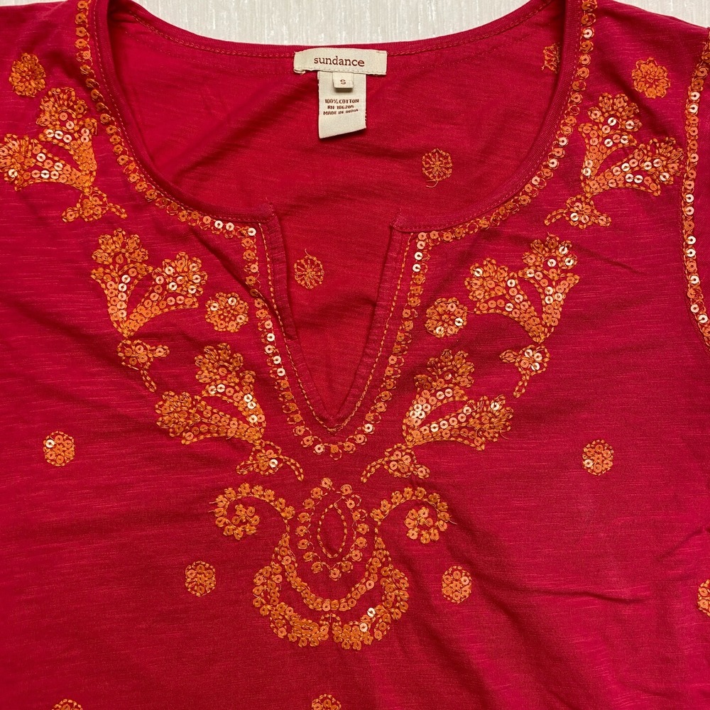 Sundance Floral Embroidered Top Womens Small Red Slub Sequin V-Neck Boho Blouse - Picture 3 of 16